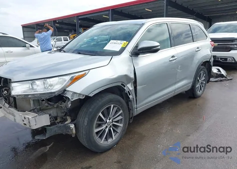 2018 Toyota Highlander Xle from USA, damaged, VIN 5TDJZRFH0JS869854